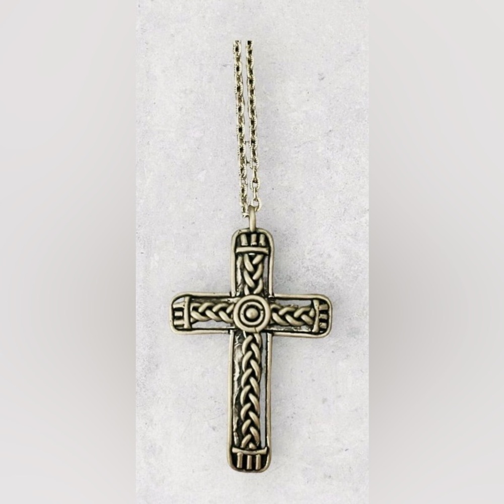 Vintage Marcie USA Pewter Celtic Pendant & Chain.